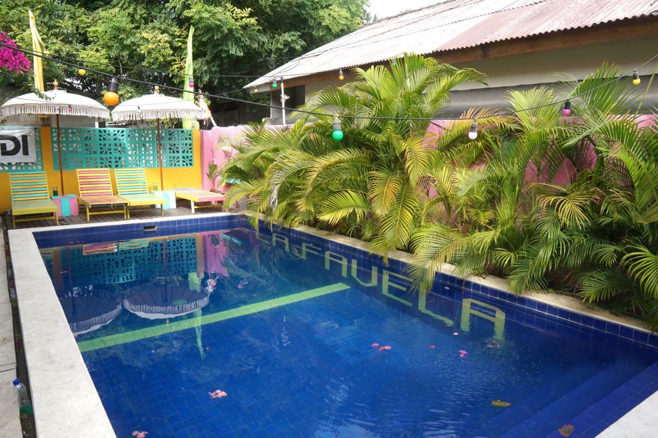 La Favela Hostel Gili Trawangan Exterior photo