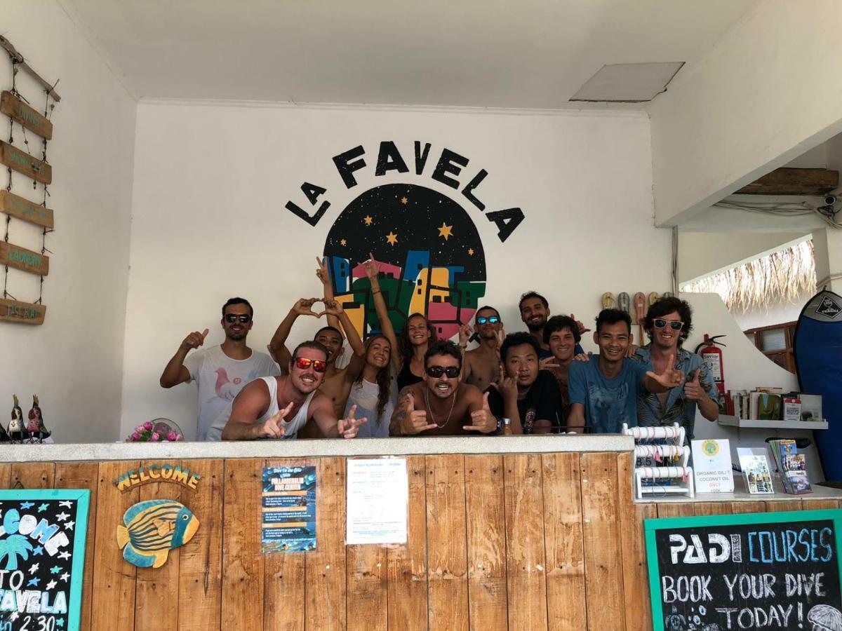 La Favela Hostel Gili Trawangan Exterior photo
